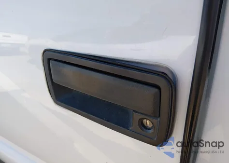 2002 Chevrolet S-10 from USA, damaged, VIN 1GCDT19WX28248055